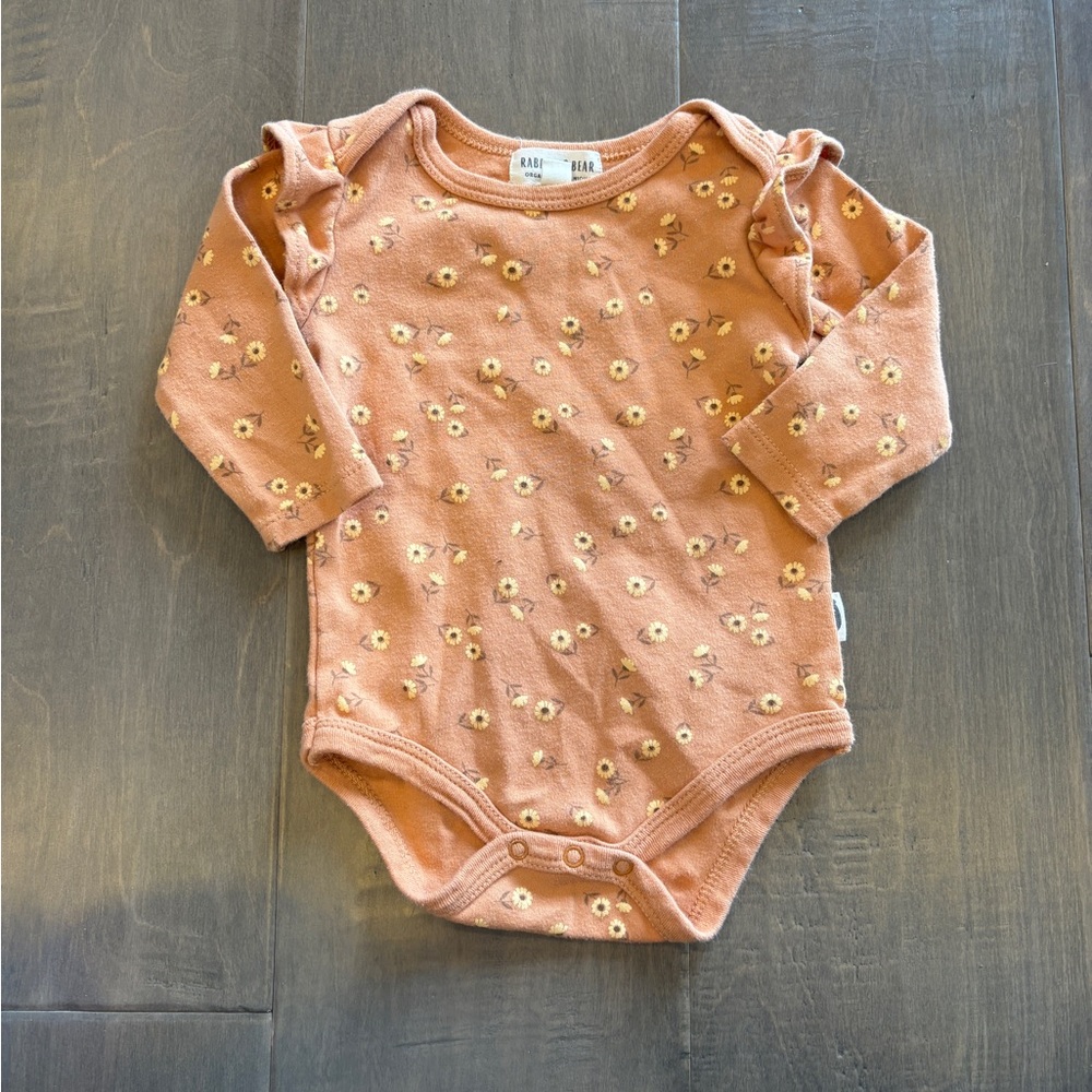 10 for $10 Rabbit and Bear Dusty Pink Floral Long-Sleeve Baby Bodysuit